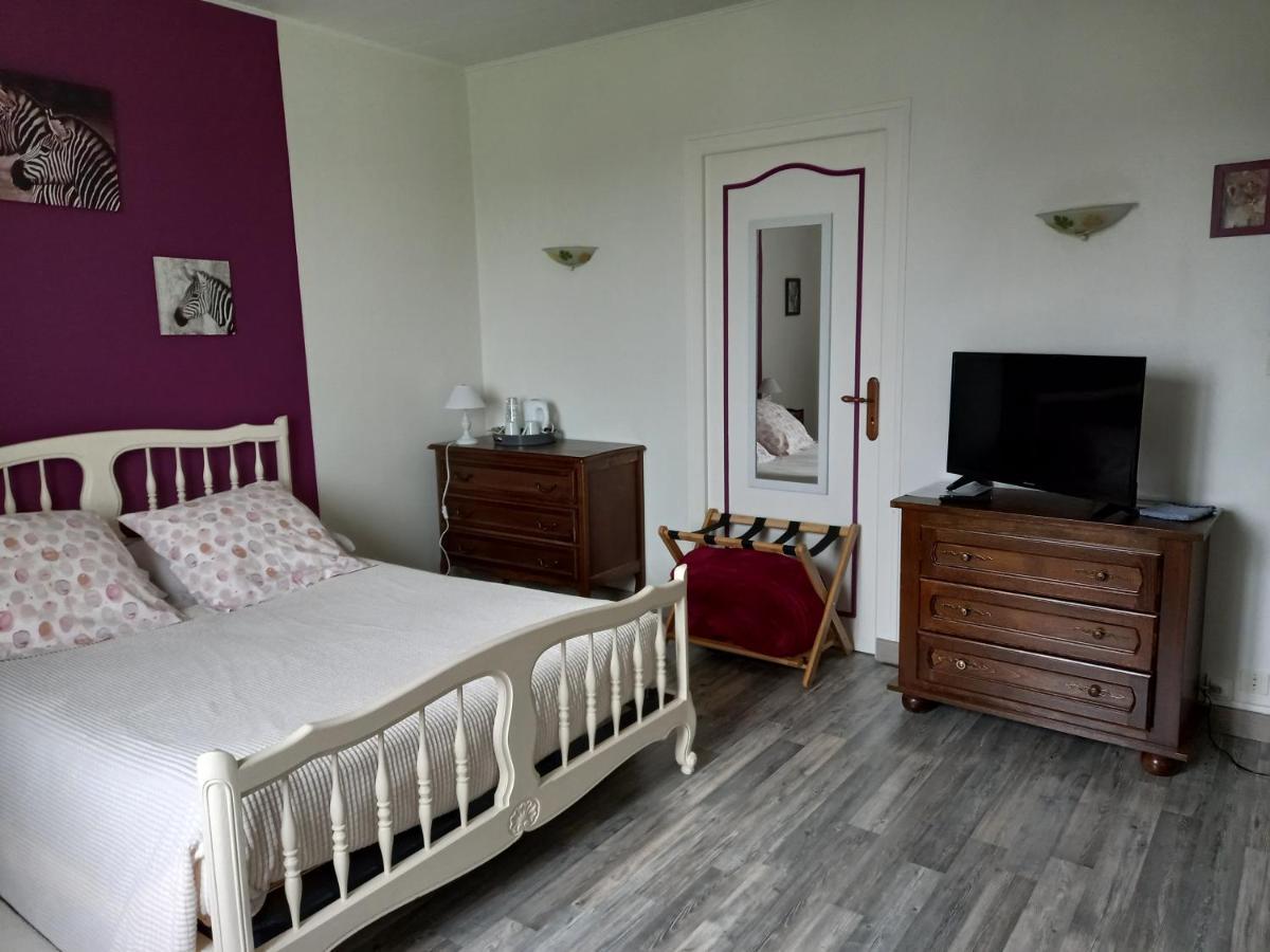 Le Logis De L'Etore Saint-Jean-dʼAngély Extérieur photo